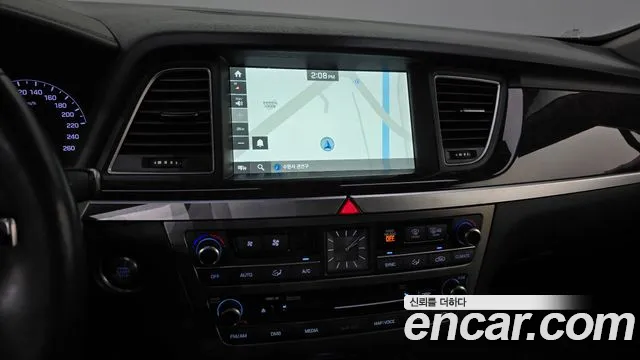 Hyundai Genesis 2015 thumb 12