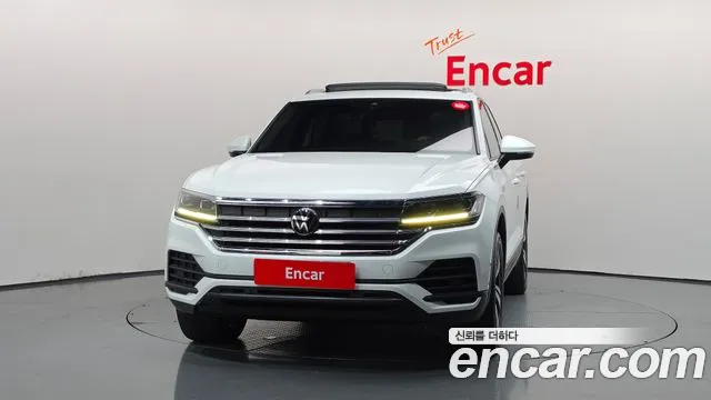 Volkswagen Touareg 2021 thumb 3