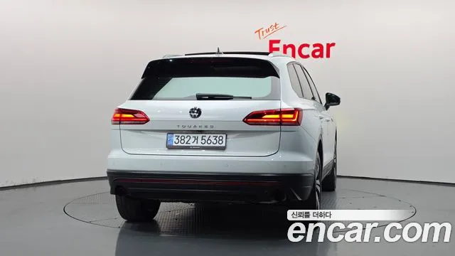 Volkswagen Touareg 2021 thumb 4