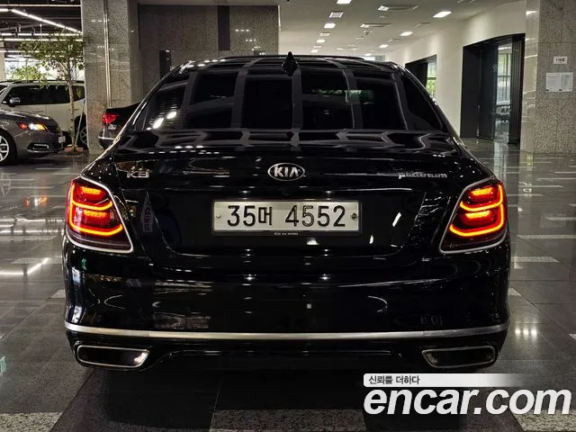 Kia K9 2019 thumb 3
