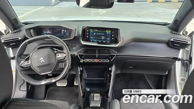 Peugeot 2008 2023 thumb 10