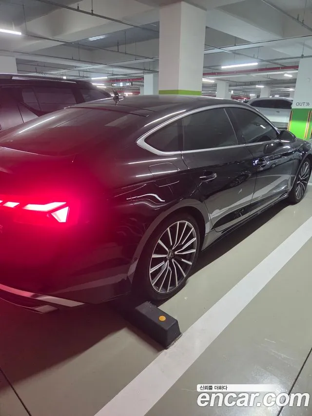 Audi A5 2023 thumb 6