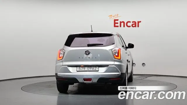 KG_Mobility_Ssangyong TIBOLI 2015 thumb 4