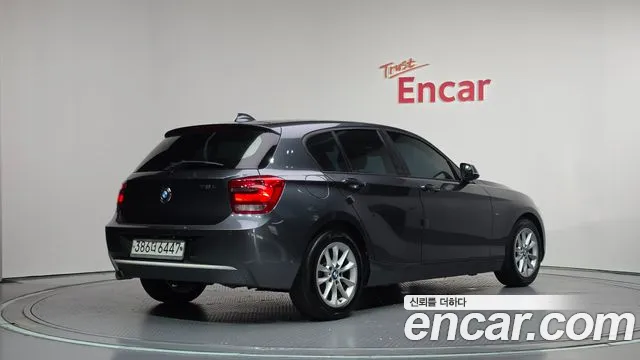BMW 1-Series 2014 thumb 2