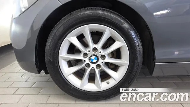 BMW 1-Series 2014 thumb 5