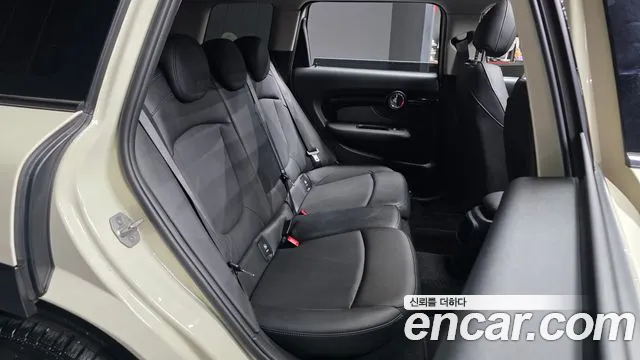MINI Clubman 2021 thumb 11