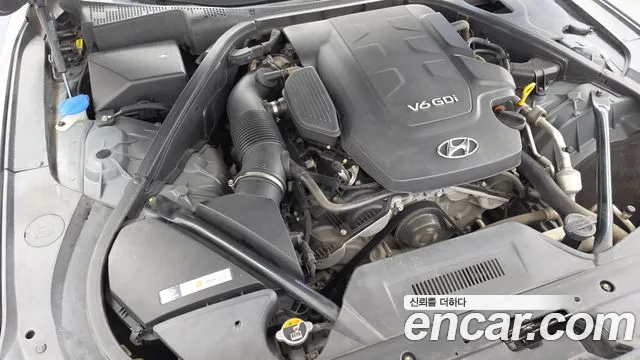 Hyundai Genesis 2015 thumb 6