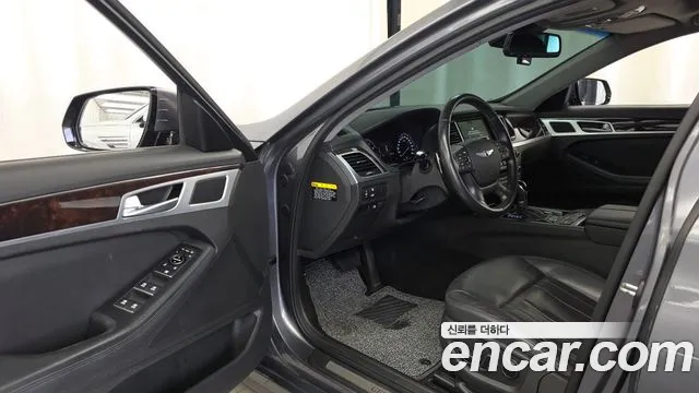 Hyundai Genesis 2015 thumb 10