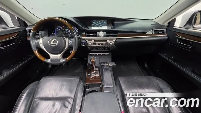 Lexus ES 2014 thumb 7