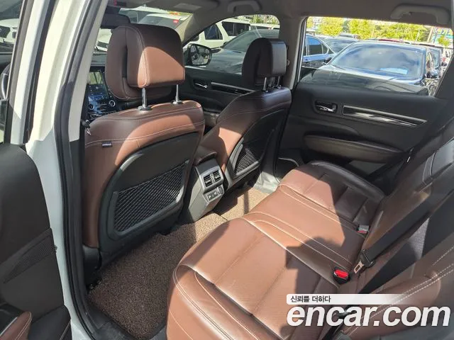 Renault-KoreaSamsung Koleos 2016 thumb 5