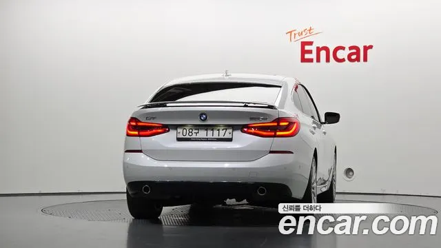 BMW Gran Turismo 2019 thumb 3