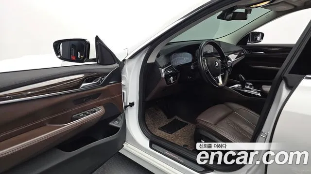 BMW Gran Turismo 2019 thumb 9
