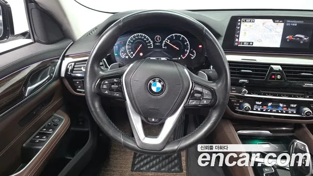 BMW Gran Turismo 2019 thumb 12