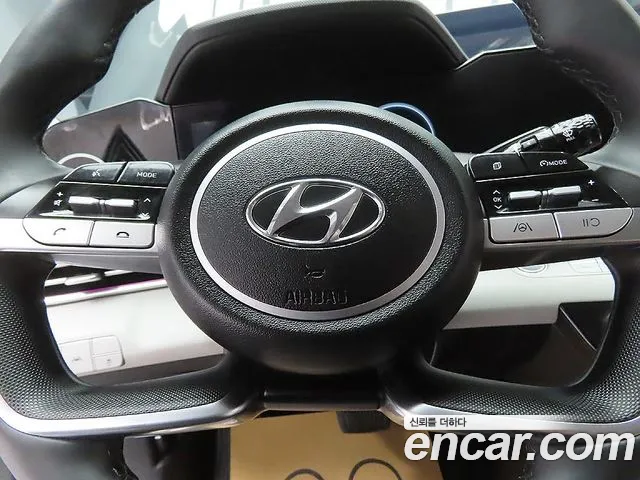 Hyundai Avante 2021 thumb 9