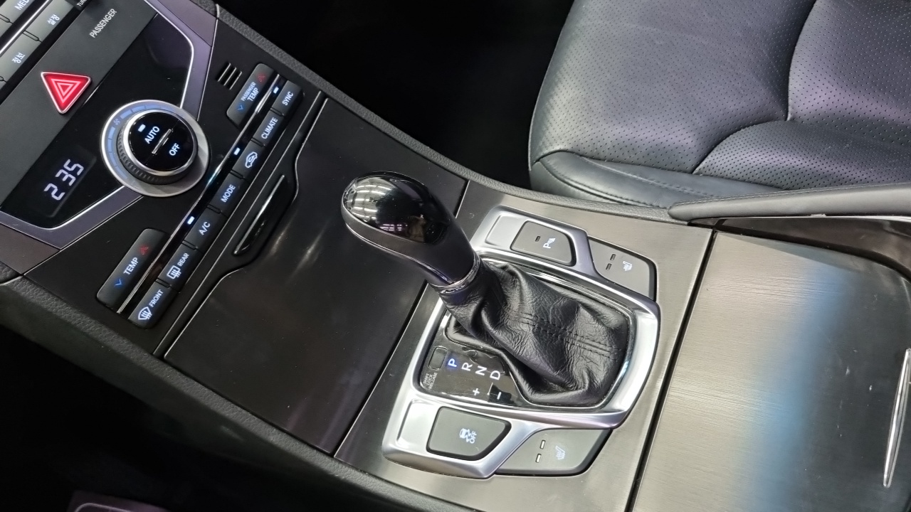 Hyundai Grandeur 2015 thumb 9