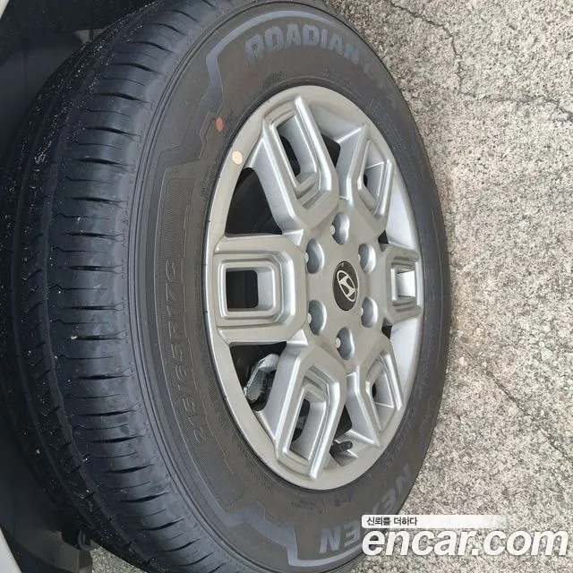 Hyundai Staria 2026 thumb 5