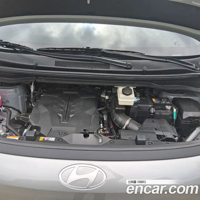 Hyundai Staria 2026 thumb 6