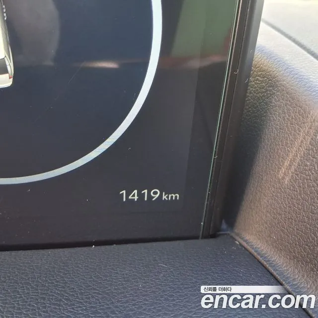 Hyundai Staria 2026 thumb 8