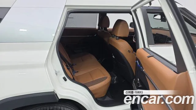 KG_Mobility_Ssangyong Torres 2022 thumb 11