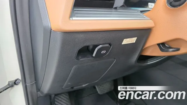 KG_Mobility_Ssangyong Torres 2022 thumb 12