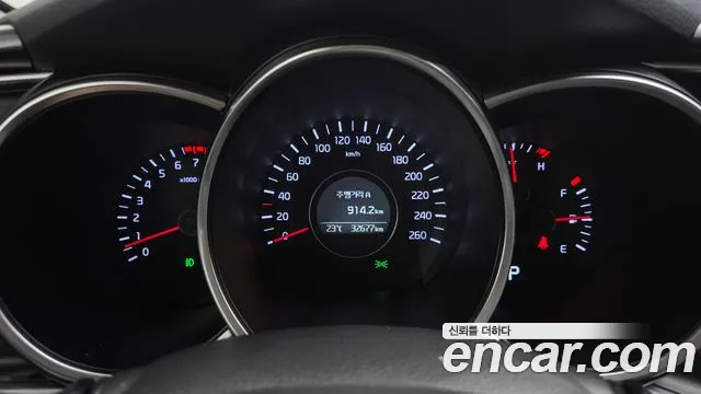 Kia K5 2013 thumb 8
