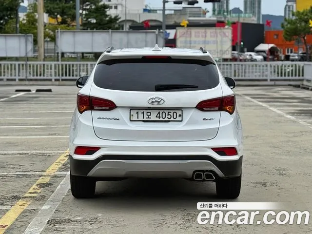 Hyundai Santa Fe 2015 thumb 4