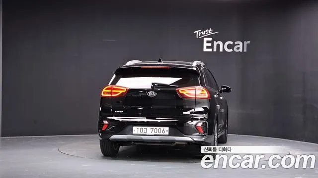 Kia Niro 2019 thumb 3