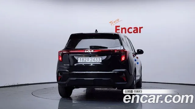 Kia Seltos 2022 thumb 4
