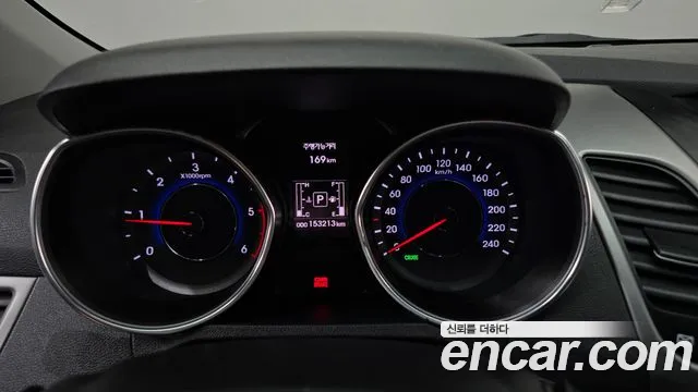 Hyundai Avante 2013 thumb 8
