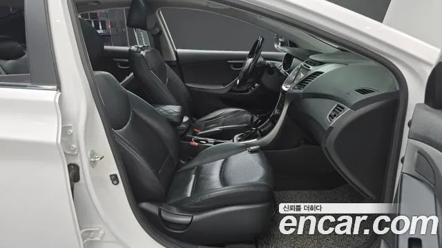 Hyundai Avante 2013 thumb 11