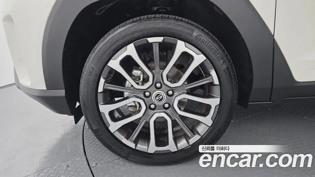 KG_Mobility_Ssangyong Torres 2023 thumb 5