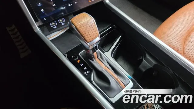 KG_Mobility_Ssangyong Torres 2023 thumb 9