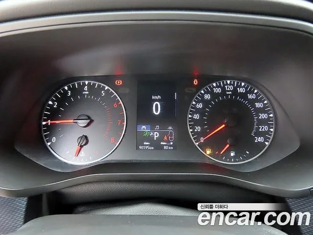 Renault-KoreaSamsung Arkana 2020 thumb 9