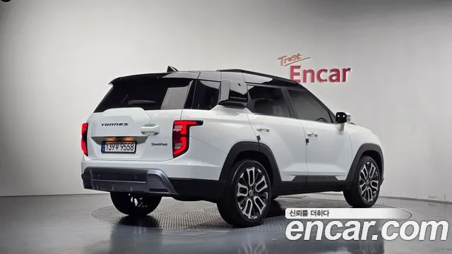 KG_Mobility_Ssangyong Torres 2022 thumb 2