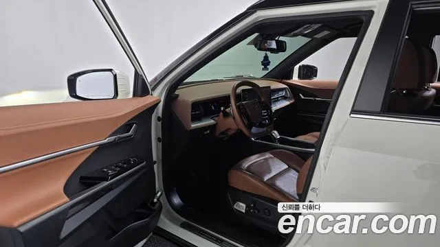 KG_Mobility_Ssangyong Torres 2022 thumb 10