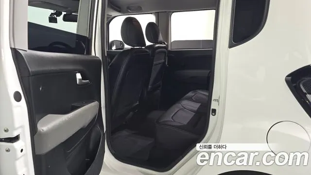Kia Ray 2023 thumb 11