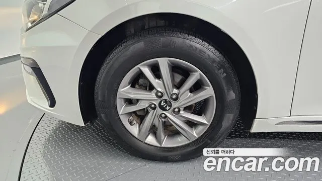 Kia K5 2018 thumb 5