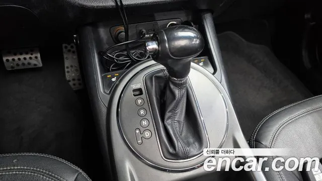 Kia Sportage 2010 thumb 9