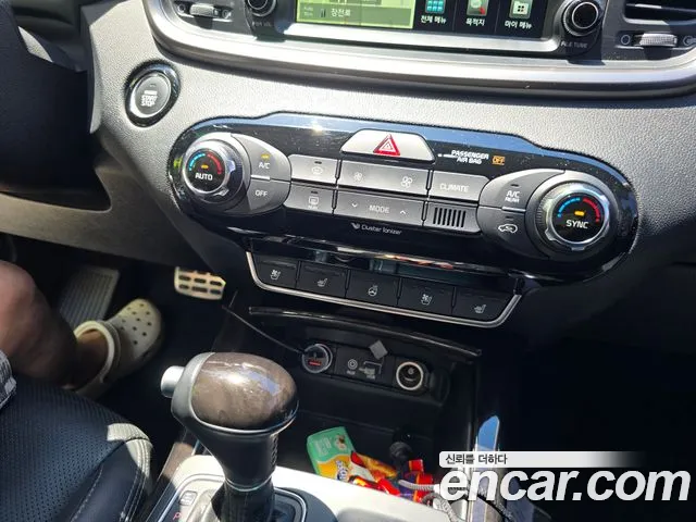 Kia Sorento 2016 thumb 7