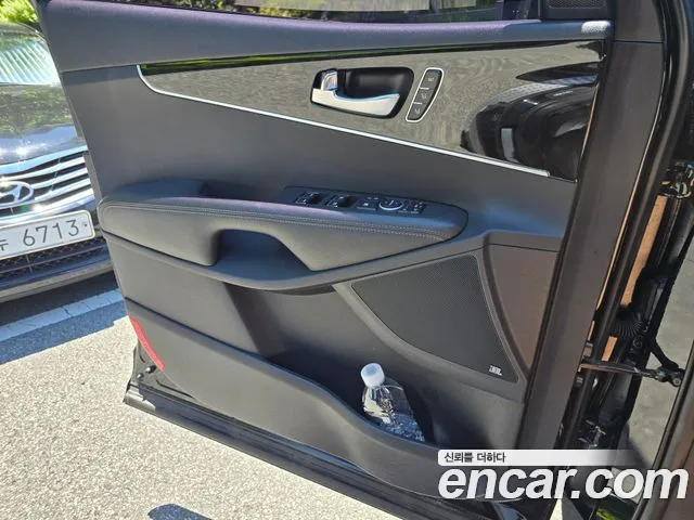 Kia Sorento 2016 thumb 8