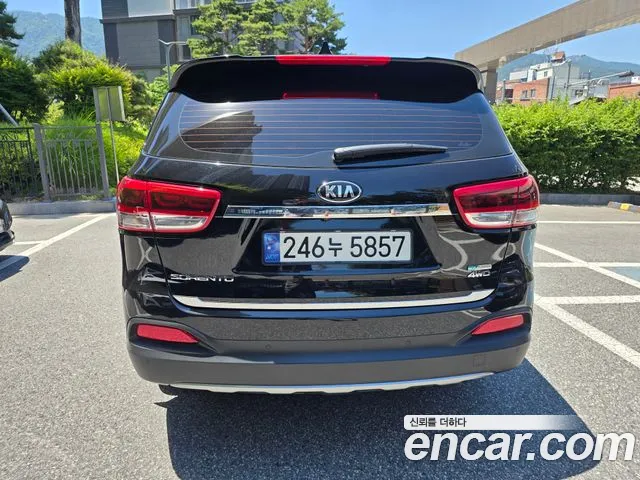 Kia Sorento 2016 thumb 9