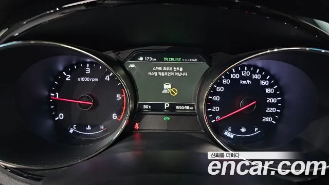 Kia Carnival 2019 thumb 7