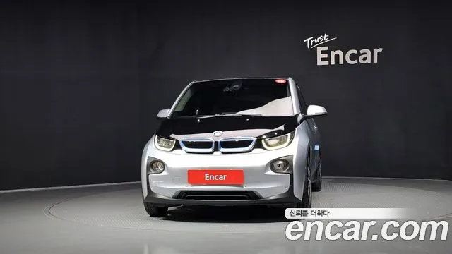 BMW i3 2014 thumb 3