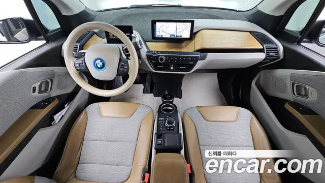 BMW i3 2014 thumb 7