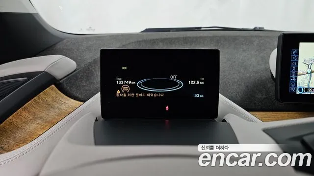 BMW i3 2014 thumb 8