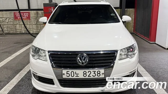 Volkswagen Passat (North America and China) 2008 thumb 3