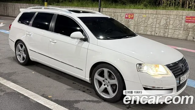 Volkswagen Passat (North America and China) 2008 thumb 5