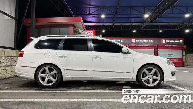 Volkswagen Passat (North America and China) 2008 thumb 6