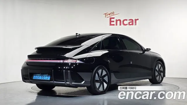 Hyundai IONIQ 6 2024 thumb 2