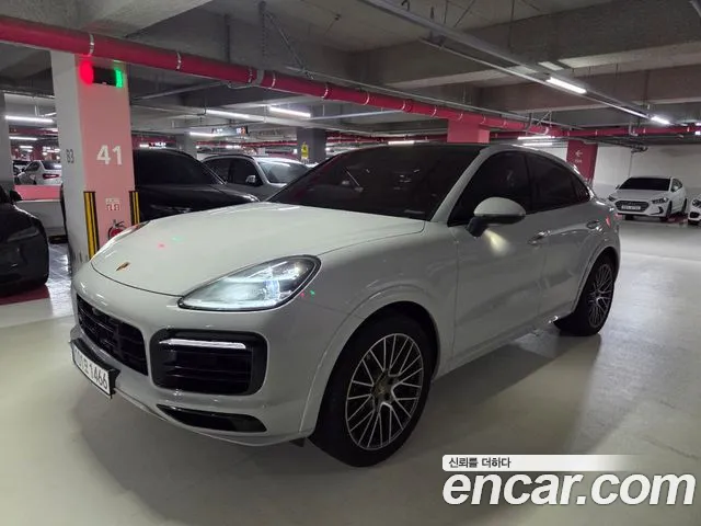 Porsche Cayenne 2022 thumb 7